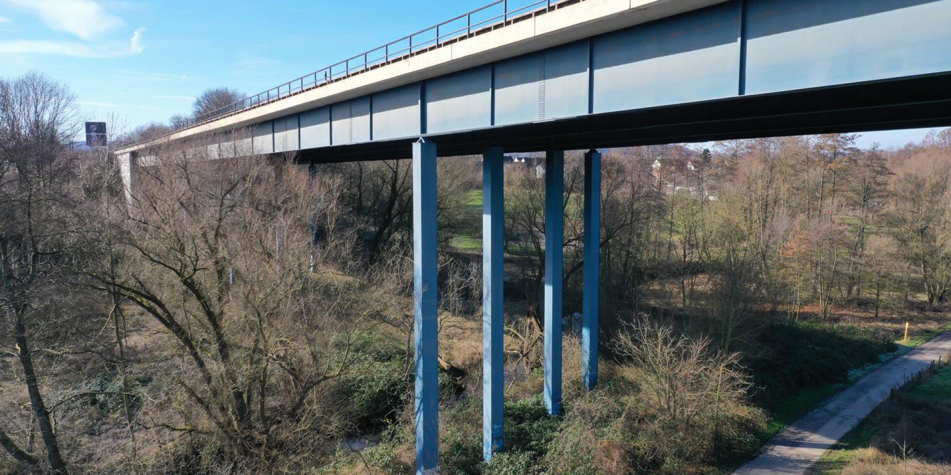 Reconstruction of the bridge over the Haarbach river on the A544 road near Aachen, Germany