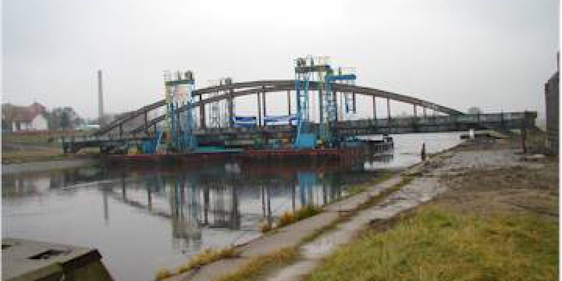 Disassembly existing St.Roch Bridge and realization new bridge in Poznań